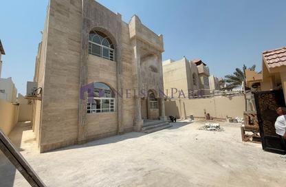 Villa - 6 Bedrooms - 6 Bathrooms for rent in Airport Area - Doha