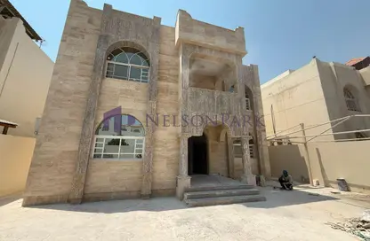 Villa - 6 Bedrooms - 6 Bathrooms for rent in Airport Area - Doha
