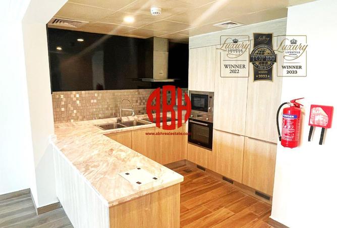 53570933 - صورة العقار 2