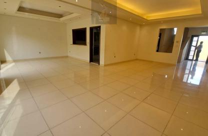Compound - 5 Bedrooms - 6 Bathrooms for rent in Al Messila - Al Messila - Doha Compound - 5 Bedrooms - 6 Bathrooms for rent in Al Messila - Al Messila - Doha