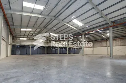Warehouse - Studio - 1 Bathroom for rent in East Industrial Street - Birkat Al Awamer - Al Wakra