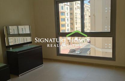 Apartment - 5 Bedrooms - 6 Bathrooms for rent in Al Sadd Road - Al Sadd - Doha Apartment - 5 Bedrooms - 6 Bathrooms for rent in Al Sadd Road - Al Sadd - Doha