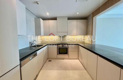 Apartment - 2 Bedrooms - 3 Bathrooms for rent in East Porto Drive - Porto Arabia - The Pearl Island - Doha