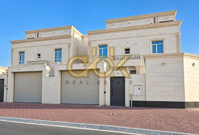 BRAND NEW 7 BEDROOM UNFURNISHED STAND ALONE VILLA
