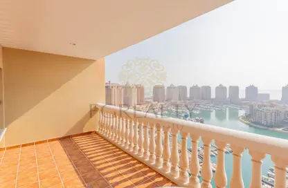 شقة - 2 غرف نوم - 3 حمامات للبيع في طريق بورتو الغربي - بورتو أرابيا - جزيرة اللؤلؤة - الدوحة