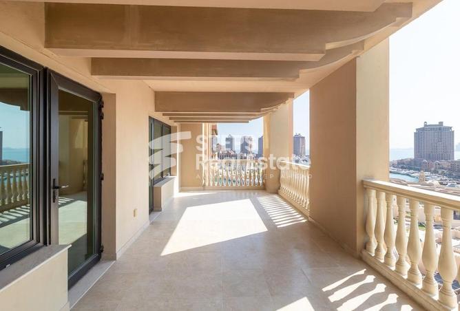 52318275 - Property Image 2