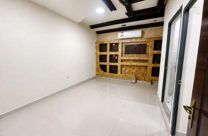 Apartment - Studio - 1 Bathroom for rent in Old Airport Road - Doha