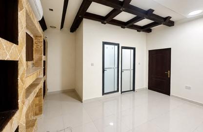 Apartment - Studio - 1 Bathroom for rent in Old Airport Road - Doha