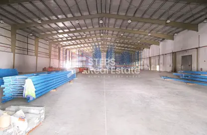 Warehouse - Studio - 1 Bathroom for rent in East Industrial Street - Birkat Al Awamer - Al Wakra