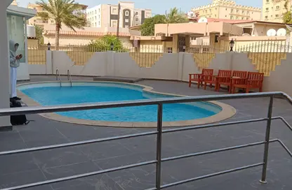 Apartment - 2 Bedrooms - 3 Bathrooms for rent in Al Sadd Road - Al Sadd - Doha