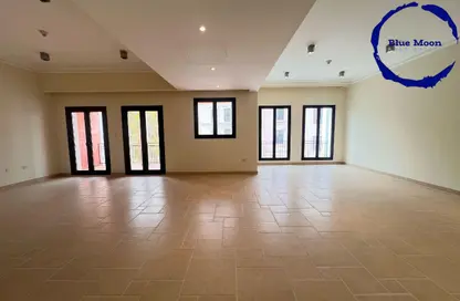 Townhouse - 2 Bedrooms - 3 Bathrooms for sale in Venezia - Qanat Quartier - The Pearl Island - Doha