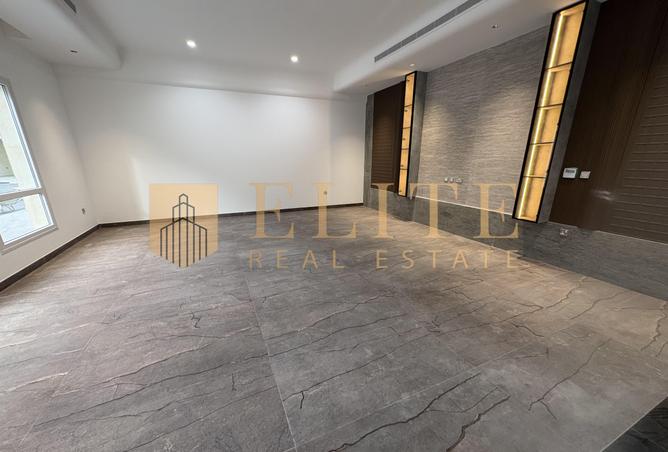 54296313 - صورة العقار 3