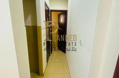 Office Space - Studio - 4 Bathrooms for rent in Al Muntazah - Doha