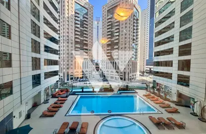 Apartment - 3 Bedrooms - 5 Bathrooms for rent in West Bay Tower - West Bay - West Bay - Doha