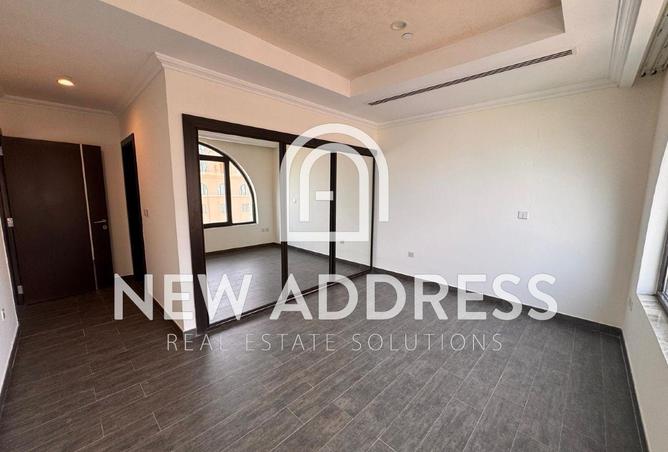 56467923 - Property Image 3