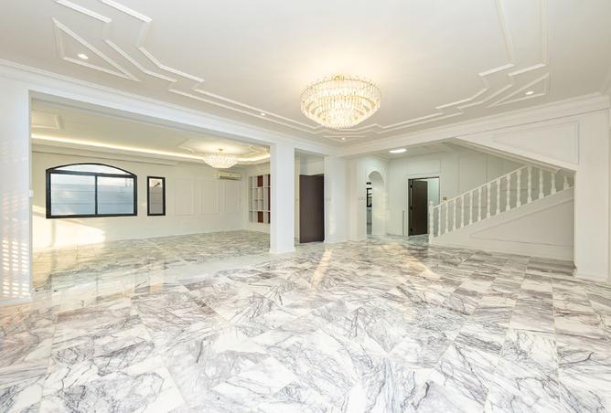 1002229 - Property Image 3