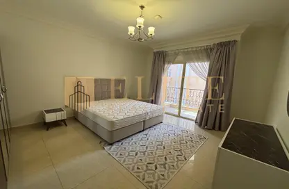 فيلا - 4 غرف نوم - 5 حمامات للايجار في حدائق الفردان - ابو سدرة - الريان - الدوحة