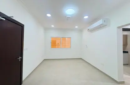 Apartment - 2 Bedrooms - 2 Bathrooms for rent in Old Airport Road - Old Airport Road - Doha