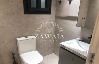 Apartment - 2 Bedrooms - 3 Bathrooms for rent in Al Sadd Road - Al Sadd - Doha