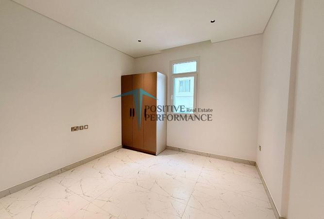 52000200 - Property Image 3