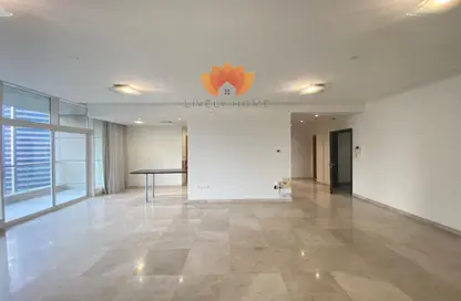 Apartment - 3 Bedrooms - 5 Bathrooms for rent in West Bay Tower - West Bay - West Bay - Doha