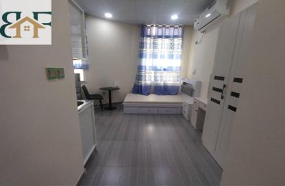 Apartment - Studio - 1 Bathroom for rent in Umm Ghwailina Comm - Umm Ghuwalina - Umm Ghuwailina - Doha