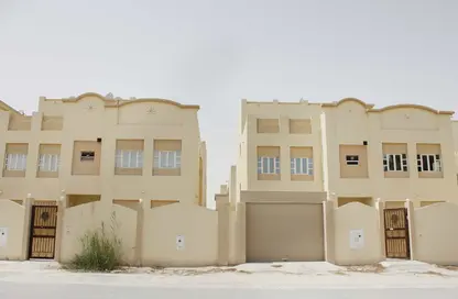 Apartment - 1 Bathroom for rent in Izghawa - Izghawa - Doha