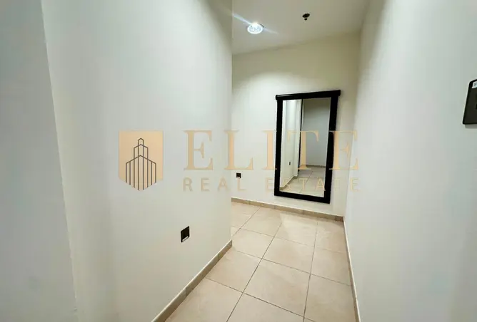 57565729 - Property Image 3