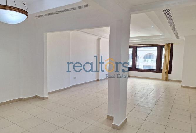 54150534 - Property Image 3