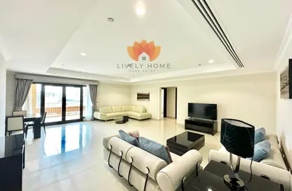 Apartment - 2 Bedrooms - 3 Bathrooms for rent in East Porto Drive - Porto Arabia - The Pearl Island - Doha