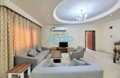 Apartment - 1 Bedroom - 2 Bathrooms for rent in Al Sadd Road - Al Sadd - Doha