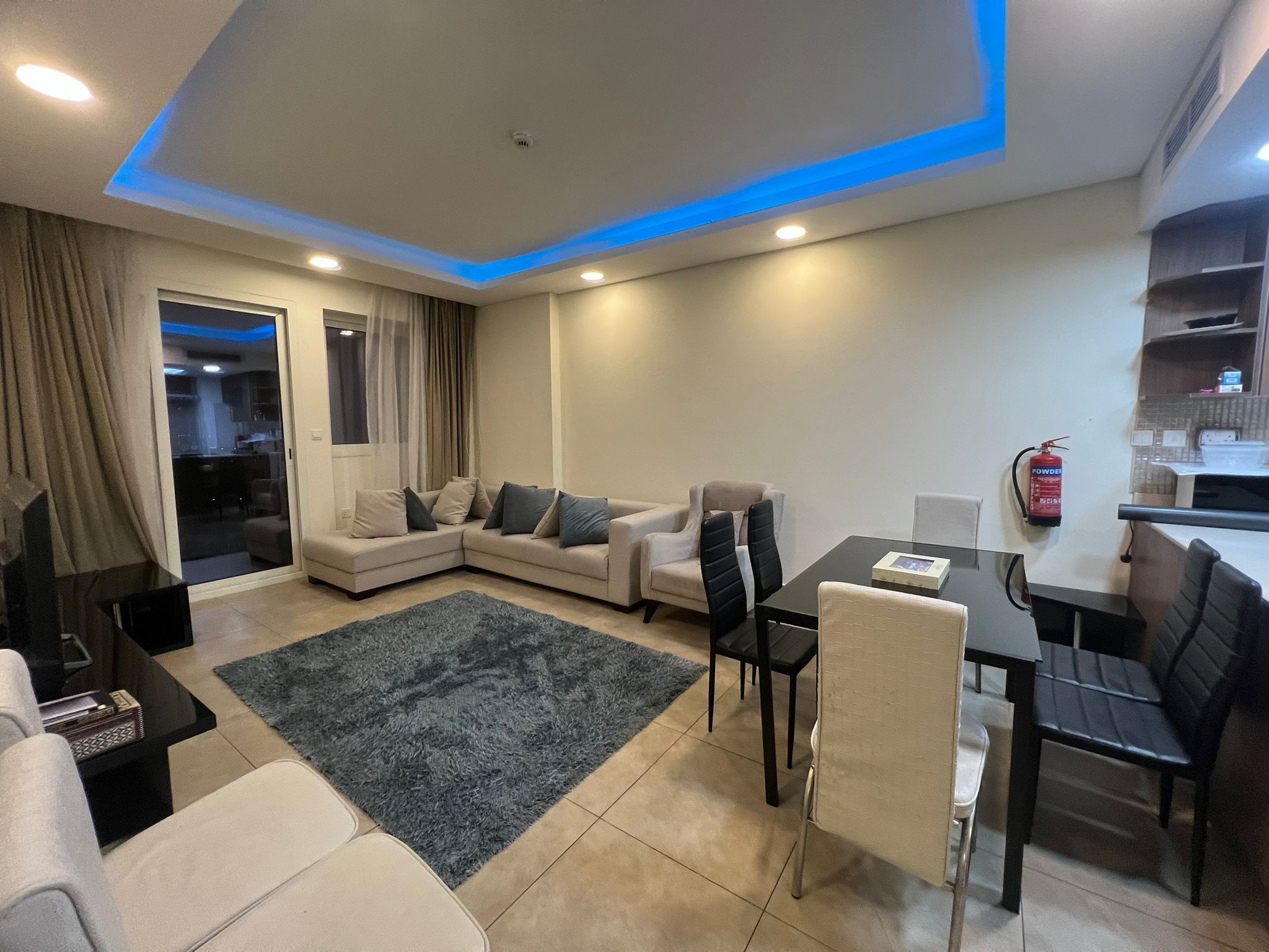ELEGANT 2BEDROOM FULLY FURNISHED WITH BALCONY thumbnail 13