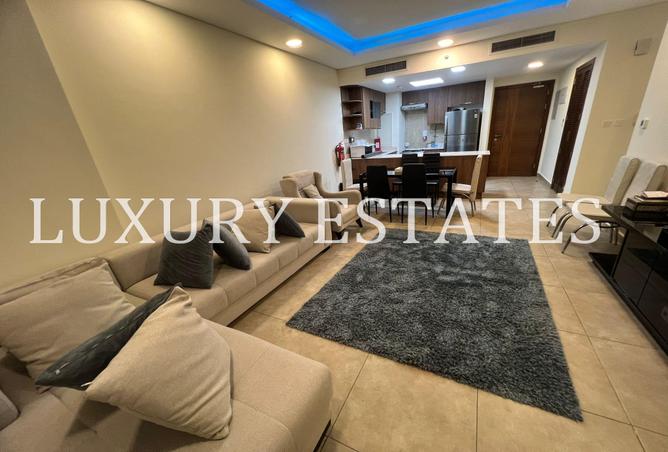 988312 - Property Main Image