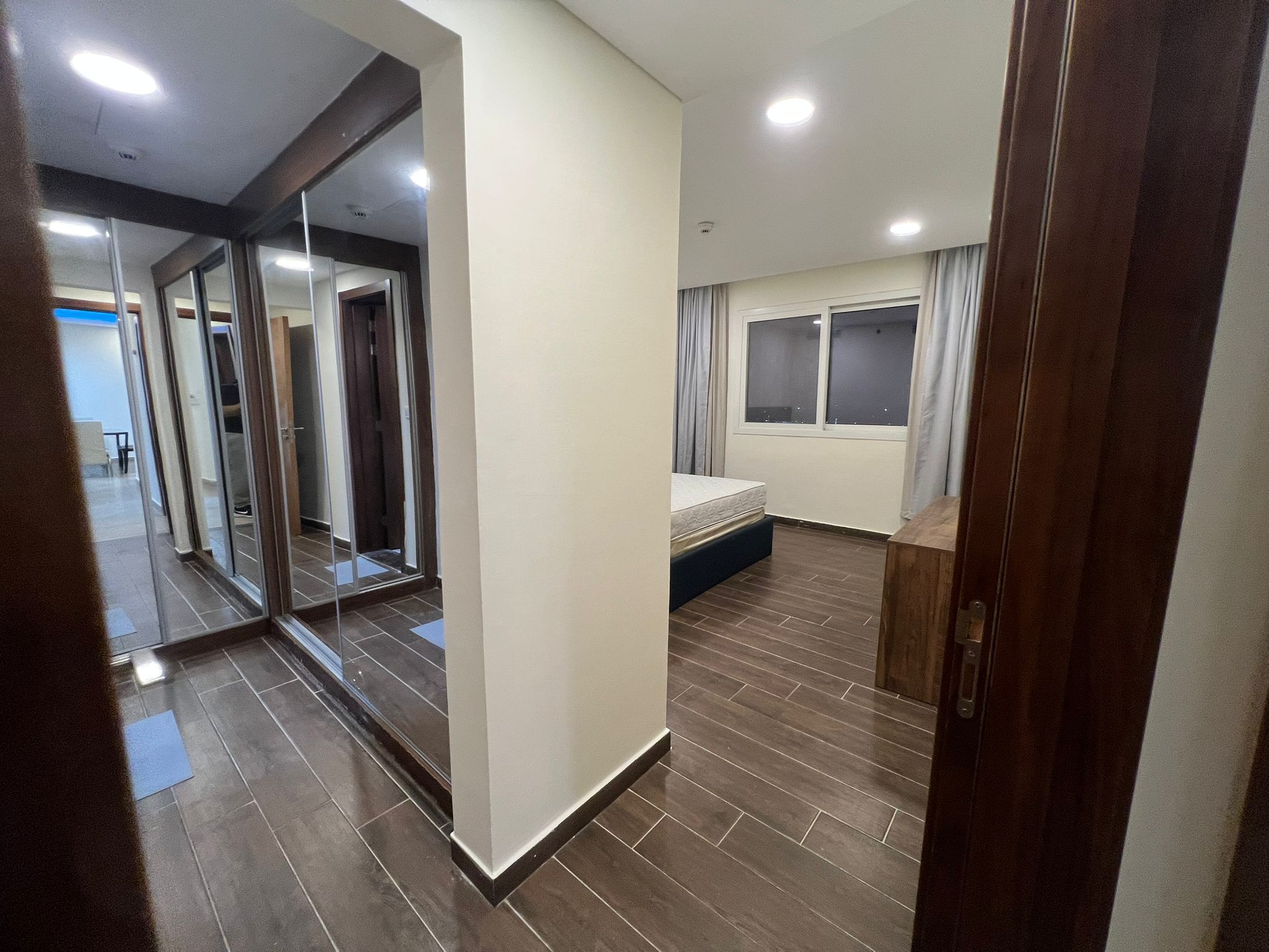 ELEGANT 2BEDROOM FULLY FURNISHED WITH BALCONY thumbnail 10