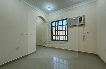 Villa - 6 Bedrooms - 6 Bathrooms for rent in Al Sakhama - Doha