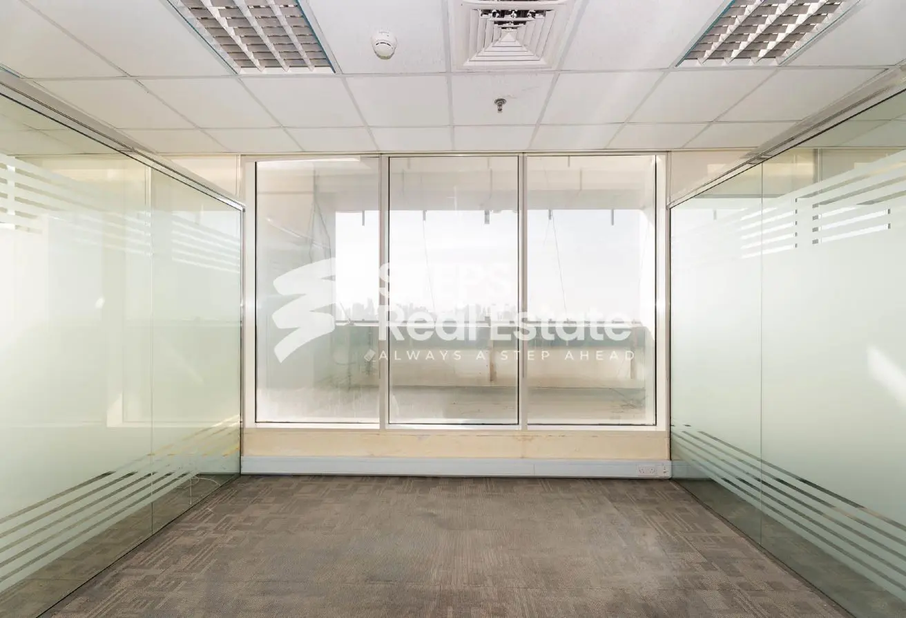63642126 - Property Main Image