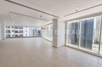 Apartment - 3 Bedrooms - 5 Bathrooms for rent in West Bay Tower - West Bay - West Bay - Doha Apartment - 3 Bedrooms - 5 Bathrooms for rent in West Bay Tower - West Bay - West Bay - Doha