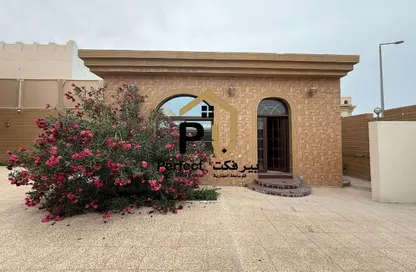 فيلا - 7 غرف نوم - 8 حمامات للايجار في شارع  بو هامو - أبو هامور - الدوحة