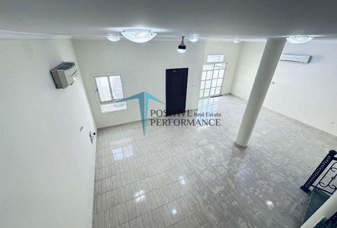 54148226 - Property Image 3