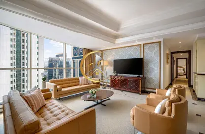 Apartment - 3 Bedrooms - 3 Bathrooms for rent in West Bay Tower - West Bay - West Bay - Doha