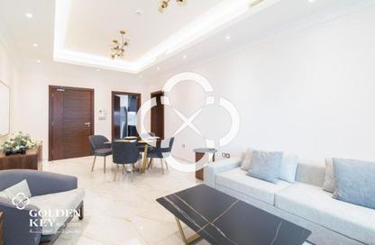 Apartment - 1 Bedroom - 2 Bathrooms for rent in Floresta Gardens - Floresta Gardens - The Pearl Island - Doha Apartment - 1 Bedroom - 2 Bathrooms for rent in Floresta Gardens - Floresta Gardens - The Pearl Island - Doha