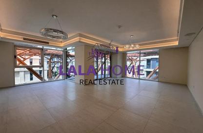 Apartment - 3 Bedrooms - 5 Bathrooms for rent in Gewan Island - The Pearl Island - Doha
