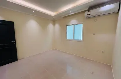 Apartment - 3 Bedrooms - 2 Bathrooms for rent in Najma Street - Najma - Doha