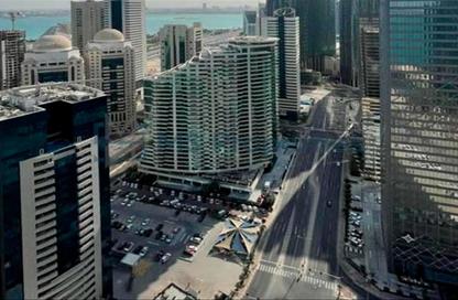 Apartment - 2 Bedrooms - 3 Bathrooms for sale in Al Shatt Street - West Bay - Doha