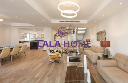 Villa - 4 Bedrooms - 5 Bathrooms for rent in Les Maisons Blanches - Lusail
