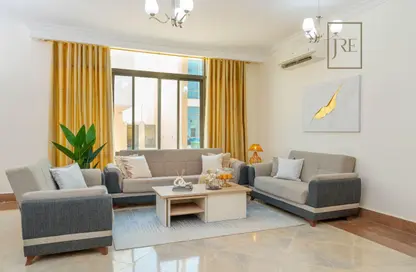 Apartment - 2 Bedrooms - 2 Bathrooms for sale in Al Wakra - Al Wakra - Al Wakrah - Al Wakra