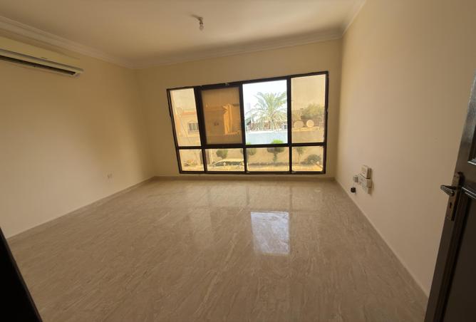 1008514 - Property Image 2