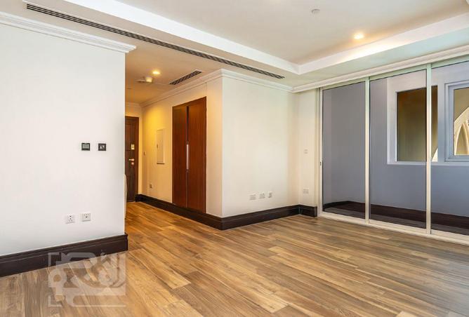 1032444 - Property Image 3