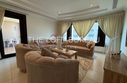 Apartment - 2 Bedrooms - 2 Bathrooms for rent in West Porto Drive - Porto Arabia - The Pearl Island - Doha