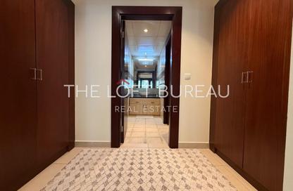 Apartment - 2 Bedrooms - 2 Bathrooms for rent in West Porto Drive - Porto Arabia - The Pearl Island - Doha